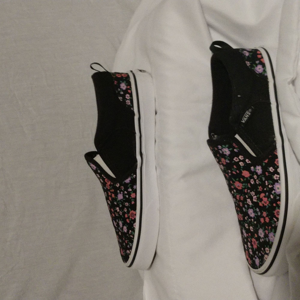 flower vans - Picture 2 of 5